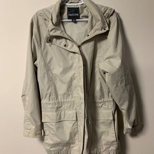 Vintage Pacific Trail Cream Color Coat - Size Medium